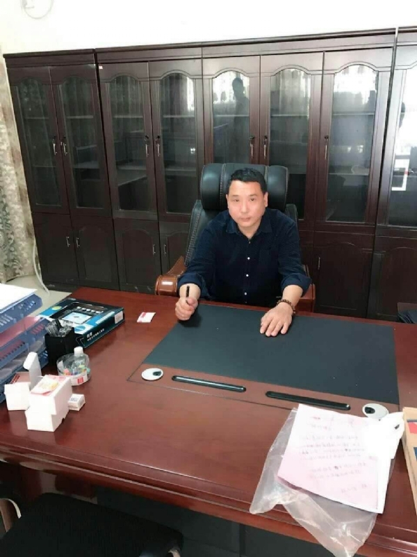 艺术家的第一张照片--大田相亲网