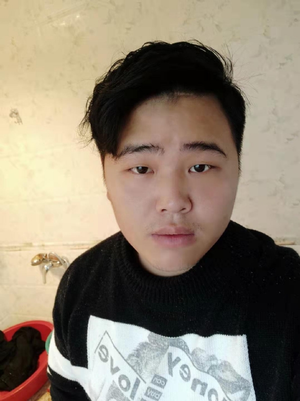 小李的第一张照片--大田相亲网