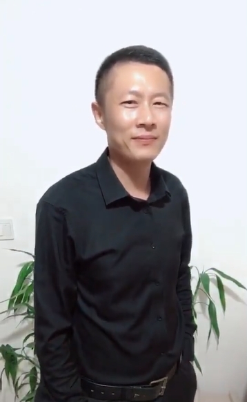 地huhi的第一张照片--大田相亲网