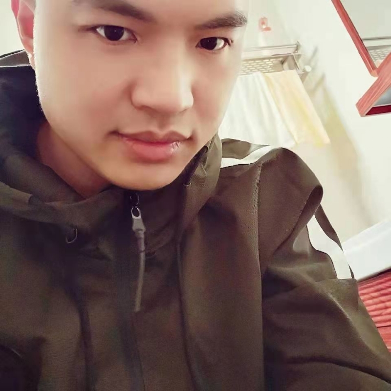 高大上的宅男的第二张照片--大田相亲网