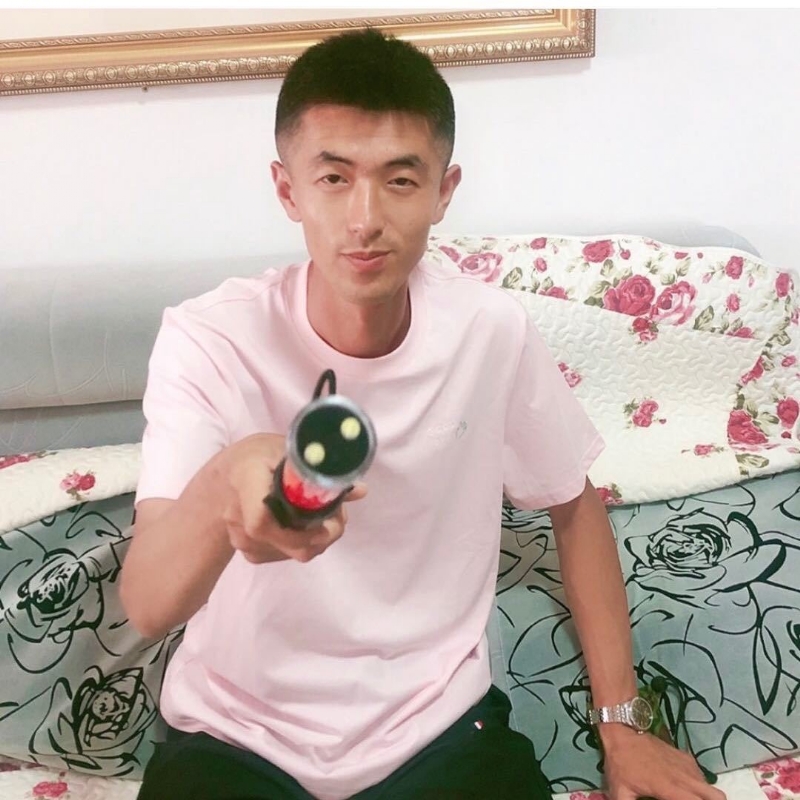转身留下孤独的她的第二张照片--大田相亲网