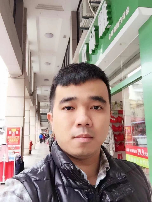 小小怪兽的第一张照片--大田相亲网