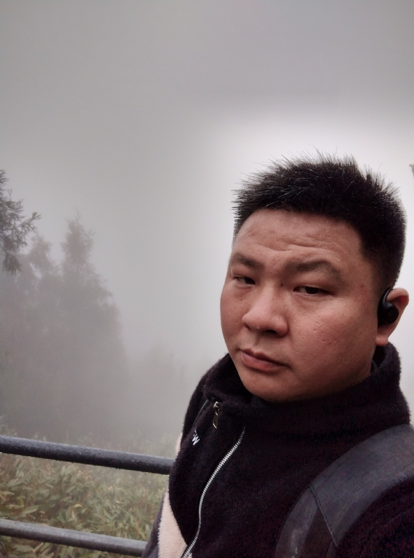 何何何的第一张照片--大田相亲网