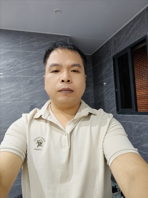 刘两水的第一张照片--大田相亲网